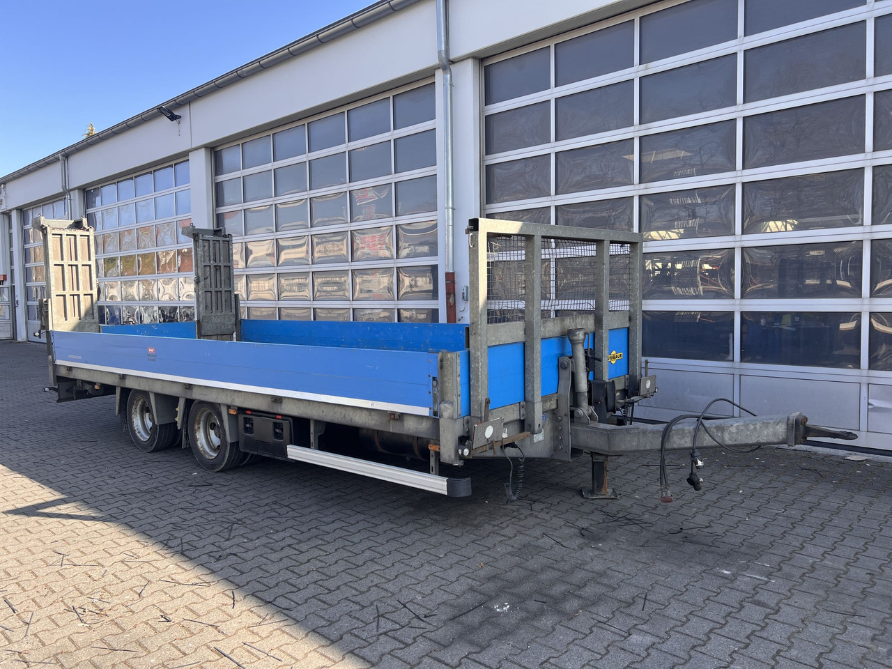 Humbaur HBTZ 136224 TA-BS  13,6 t Tandemtieflader - Remorcă transport agabaritic: Foto 2 Humbaur HBTZ 136224 TA-BS  13,6 t Tandemtieflader - Remorcă transport agabaritic: Foto 2