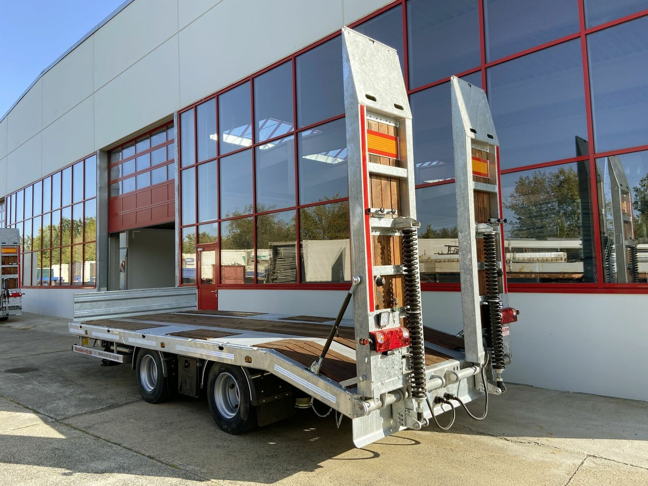 Möslein 19 t Tandemtieflader, Luftgefedert, NEU - Remorcă transport agabaritic: Foto 4 Möslein 19 t Tandemtieflader, Luftgefedert, NEU - Remorcă transport agabaritic: Foto 4