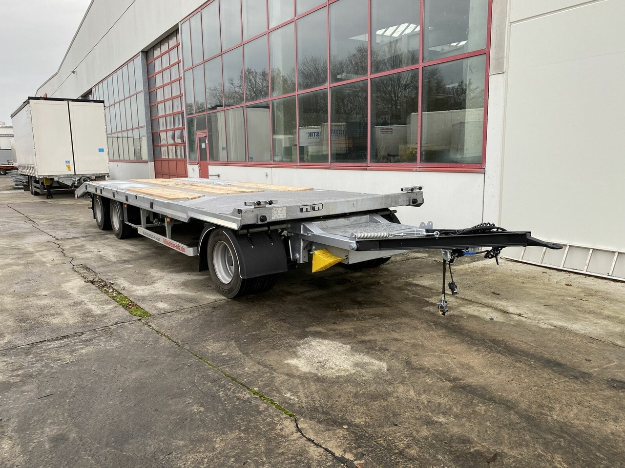 Möslein 3 Achs Tieflader gerader Ladefläche 8,10 m,Neuf - Remorcă transport agabaritic: Foto 4 Möslein 3 Achs Tieflader gerader Ladefläche 8,10 m,Neuf - Remorcă transport agabaritic: Foto 4