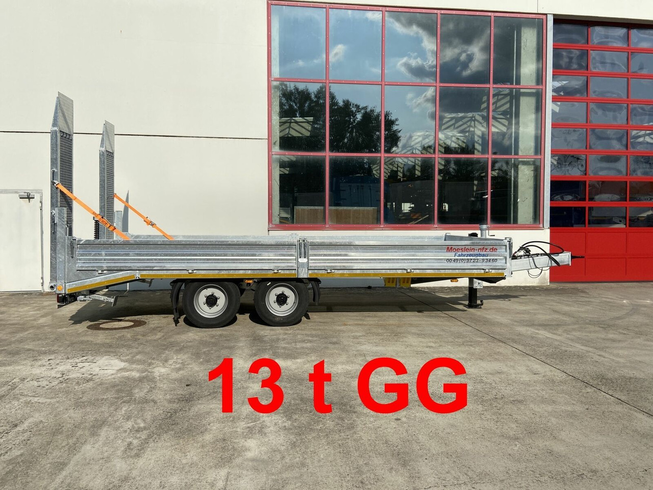 Möslein Neuer 13 t Tandemtieflader, Stahl- Boden - Remorcă transport agabaritic: Foto 1 Möslein Neuer 13 t Tandemtieflader, Stahl- Boden - Remorcă transport agabaritic: Foto 1