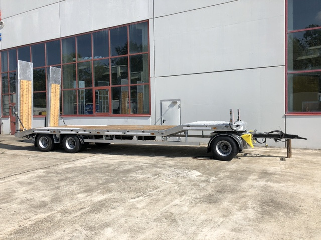 Möslein T3-6,60 VB F 3 Achs Tieflader- Anhänger, Verbreiterung - Remorcă transport agabaritic: Foto 4 Möslein T3-6,60 VB F 3 Achs Tieflader- Anhänger, Verbreiterung - Remorcă transport agabaritic: Foto 4