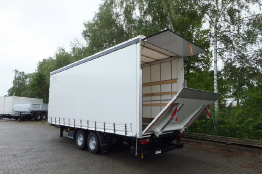 Möslein TPS 11 DL 7,30 neuer Planenanhänger, Ladebordwand + Durchladbar - Remorcă cu prelată: Foto 2 Möslein TPS 11 DL 7,30 neuer Planenanhänger, Ladebordwand + Durchladbar - Remorcă cu prelată: Foto 2