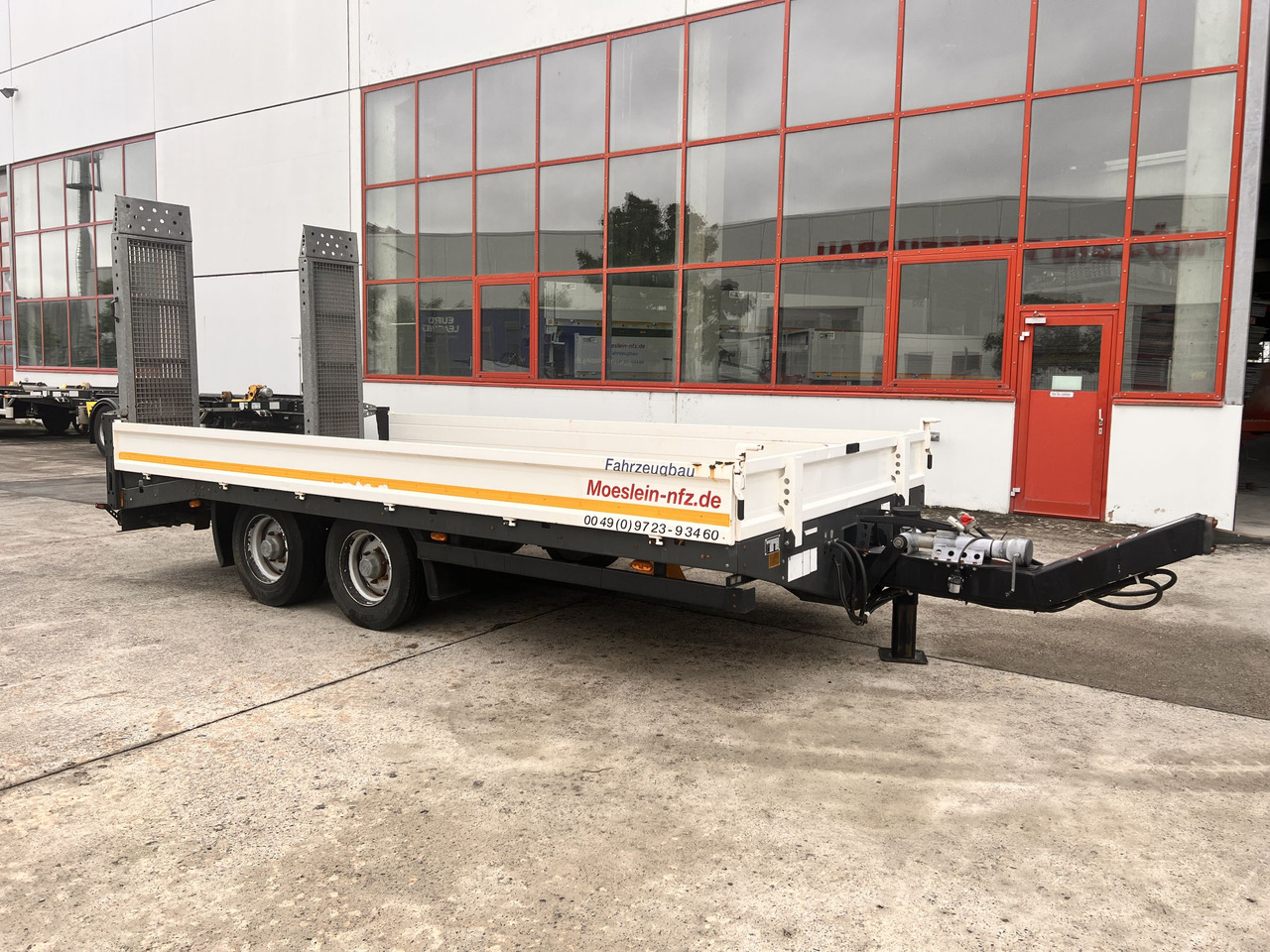 Möslein TTS 11 Schwebheim  Tandemtieflader - Remorcă transport agabaritic: Foto 5 Möslein TTS 11 Schwebheim  Tandemtieflader - Remorcă transport agabaritic: Foto 5