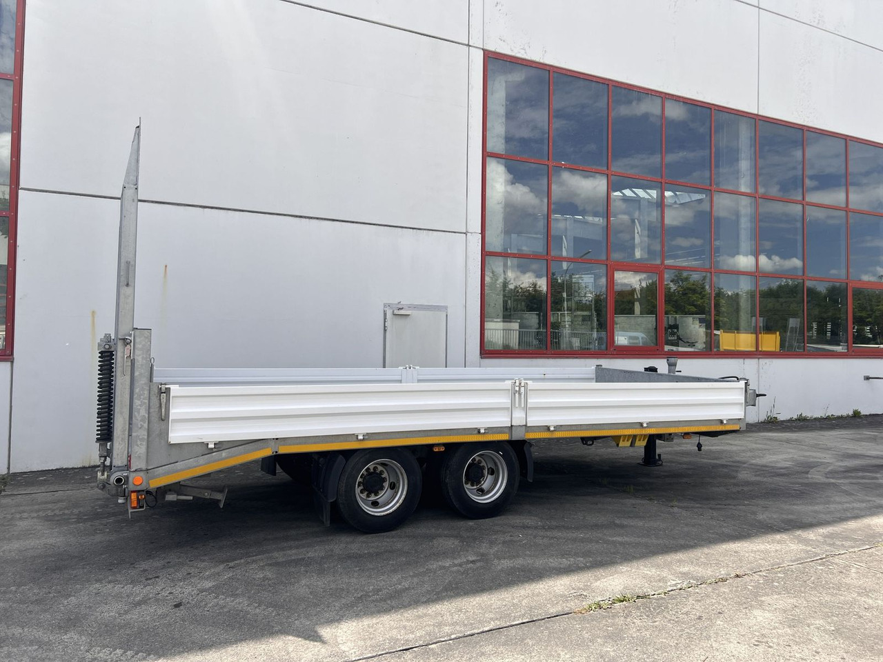 Müller-Mitteltal 14 t Tandemtieflader, wenig Benutzt - Remorcă transport agabaritic: Foto 4 Müller-Mitteltal 14 t Tandemtieflader, wenig Benutzt - Remorcă transport agabaritic: Foto 4