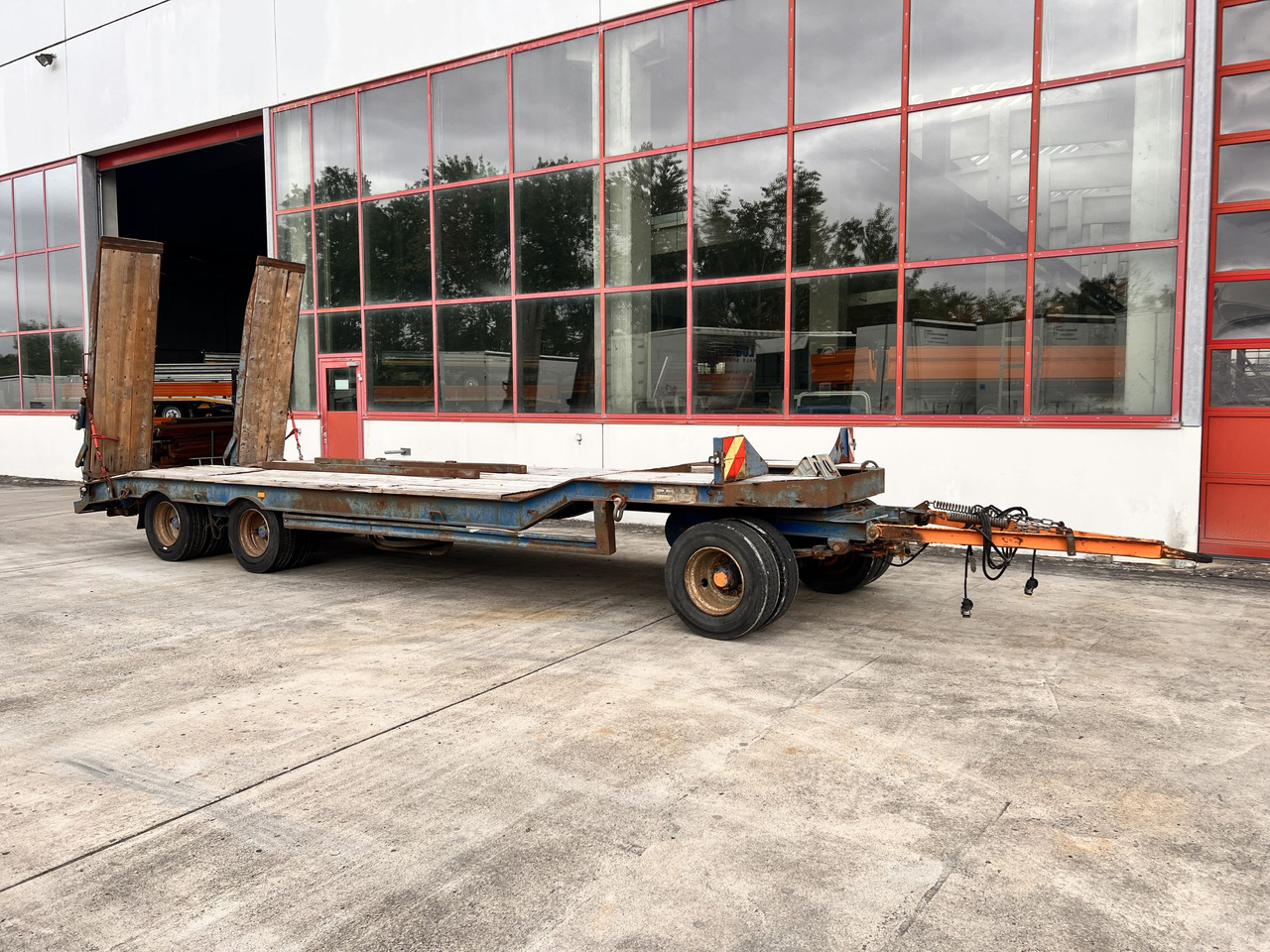 Müller Mitteltal T3 3 Achs Tieflader mit ABS - Remorcă transport agabaritic: Foto 5 Müller Mitteltal T3 3 Achs Tieflader mit ABS - Remorcă transport agabaritic: Foto 5