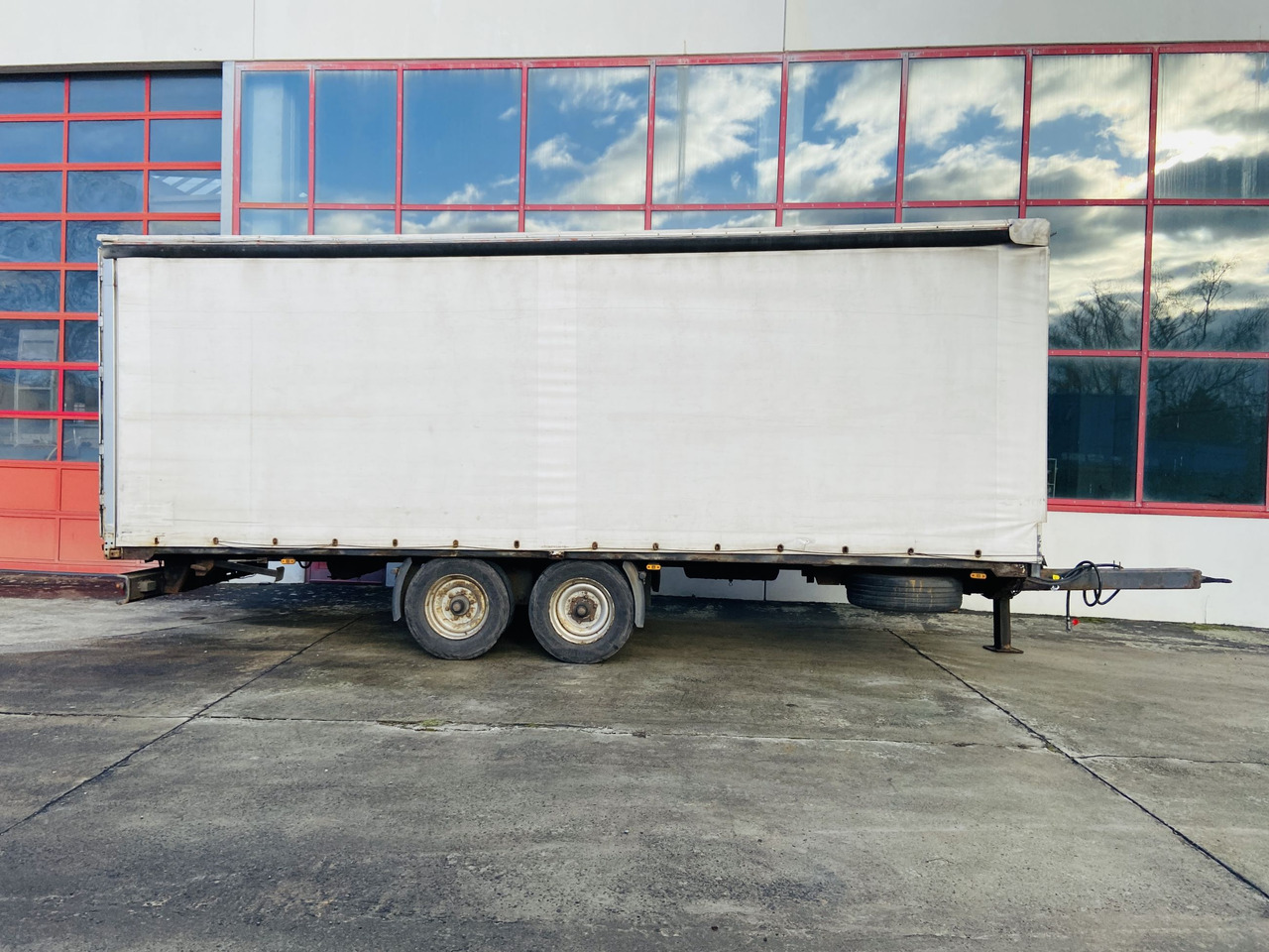 Obermaier OS2-L105L Tandemplanenanhänger - Remorcă cu prelată: Foto 1 Obermaier OS2-L105L Tandemplanenanhänger - Remorcă cu prelată: Foto 1