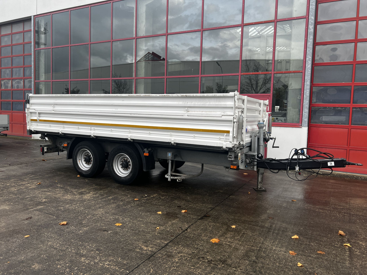 Schmid Fahrzeugbau DK 135 AR 13,5 t Tandemkipper mit Aufsatzbordwänden - Remorcă basculantă: Foto 3 Schmid Fahrzeugbau DK 135 AR 13,5 t Tandemkipper mit Aufsatzbordwänden - Remorcă basculantă: Foto 3