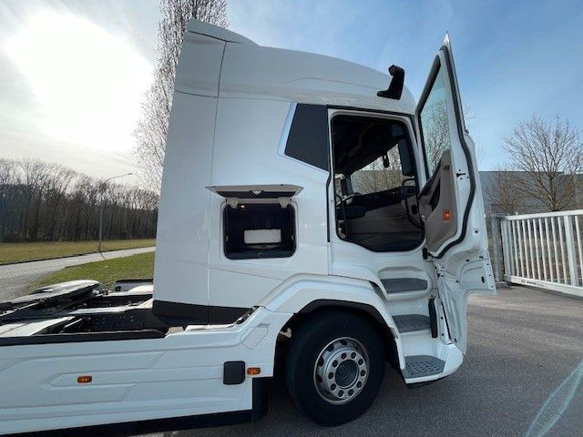 DAF XG 480 FT DAF XG 480 FT - Cap tractor: Foto 5 DAF XG 480 FT DAF XG 480 FT - Cap tractor: Foto 5