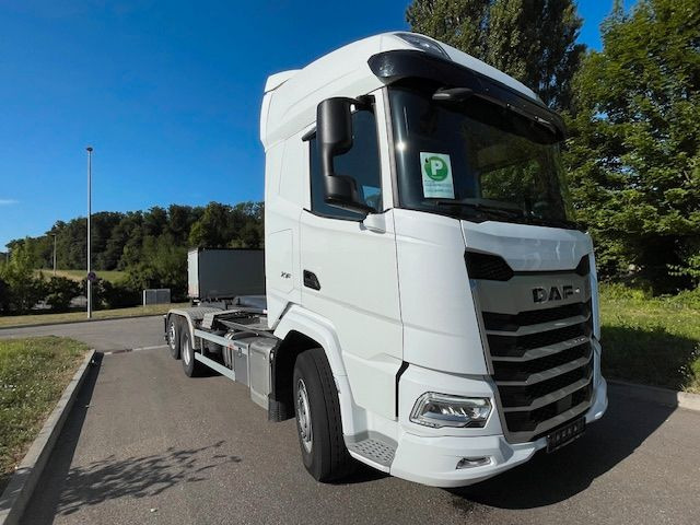 DAF FAN XF 480 mit VDL Abrollkipper DAF FAN XF 480 mit VDL Abrollkipper - Camion cu cârlig: Foto 3 DAF FAN XF 480 mit VDL Abrollkipper DAF FAN XF 480 mit VDL Abrollkipper - Camion cu cârlig: Foto 3
