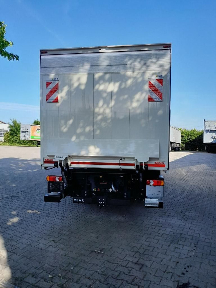 DAF XB 310 FA 18t Getränkeaufbau DAF XB 310 FA 18t Getränkeaufbau - Camion pentru transportul băuturilor: Foto 5 DAF XB 310 FA 18t Getränkeaufbau DAF XB 310 FA 18t Getränkeaufbau - Camion pentru transportul băuturilor: Foto 5