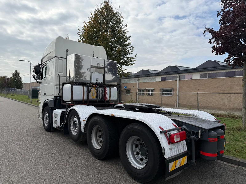 DAF XF 530 FTM 8X4 handgeschakeld 8-2018 retarder - Cap tractor: Foto 4 DAF XF 530 FTM 8X4 handgeschakeld 8-2018 retarder - Cap tractor: Foto 4