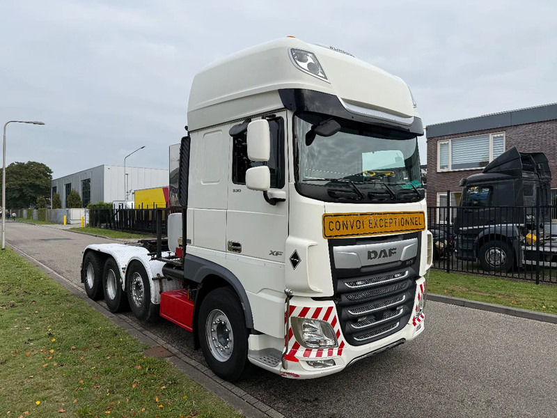 DAF XF 530 FTM 8X4 handgeschakeld 8-2018 retarder - Cap tractor: Foto 2 DAF XF 530 FTM 8X4 handgeschakeld 8-2018 retarder - Cap tractor: Foto 2