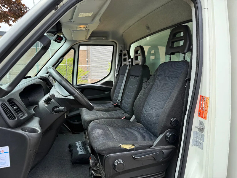 Autoutilitară frigorifica Iveco Daily 50 50C18 frigo 2018: Foto 17