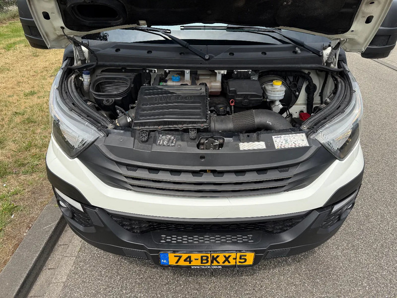Autoutilitară frigorifica Iveco Daily 50 50C18 frigo 2018: Foto 16