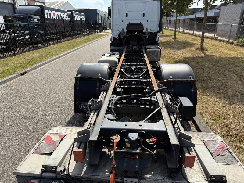 Mercedes-Benz Actros 1930 2017 only 414.000 km - Camion şasiu: Foto 4 Mercedes-Benz Actros 1930 2017 only 414.000 km - Camion şasiu: Foto 4