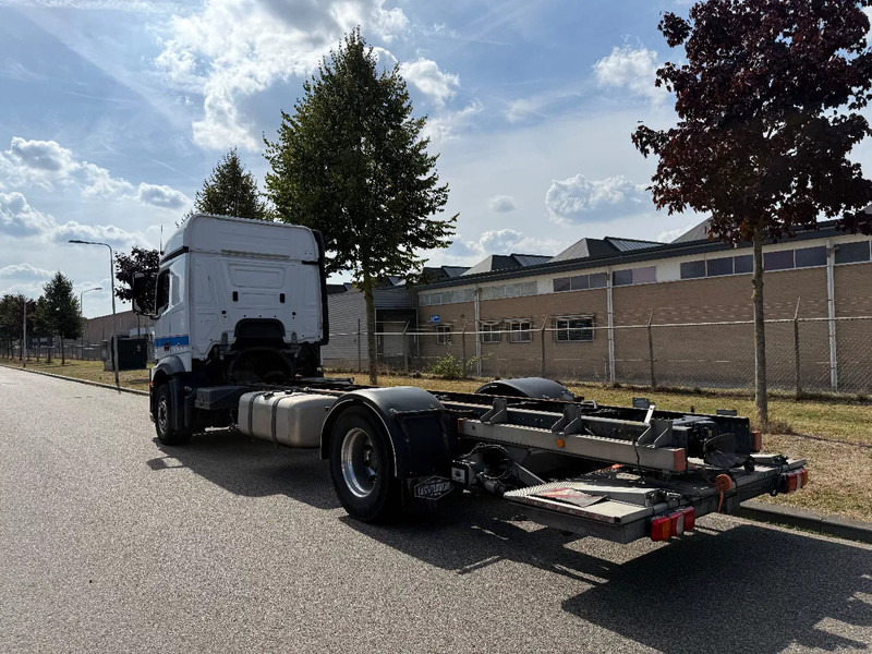 Mercedes-Benz Actros 1930 2017 only 414.000 km - Camion şasiu: Foto 5 Mercedes-Benz Actros 1930 2017 only 414.000 km - Camion şasiu: Foto 5