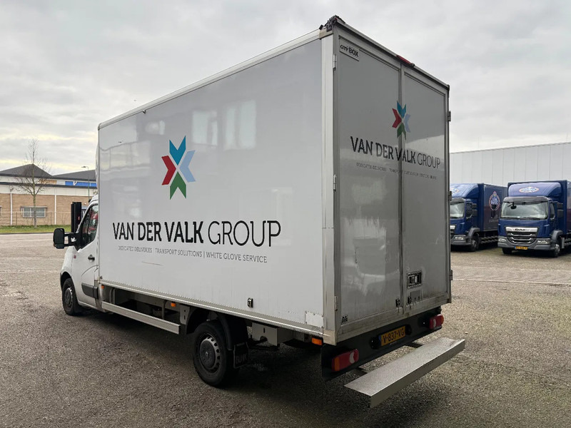 Renault Master 2.3 L 125 kw 2019 BROKEN ENGINE !!! - Autoutilitară box: Foto 5 Renault Master 2.3 L 125 kw 2019 BROKEN ENGINE !!! - Autoutilitară box: Foto 5