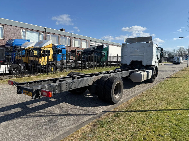 Volvo FE 280 euro 6 ! 11-2016 only 301.000 km - Camion şasiu: Foto 3 Volvo FE 280 euro 6 ! 11-2016 only 301.000 km - Camion şasiu: Foto 3