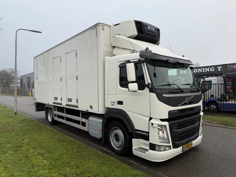 Volvo FM 330 chereau 2015 + carrier 850 - Camion frigider: Foto 2 Volvo FM 330 chereau 2015 + carrier 850 - Camion frigider: Foto 2