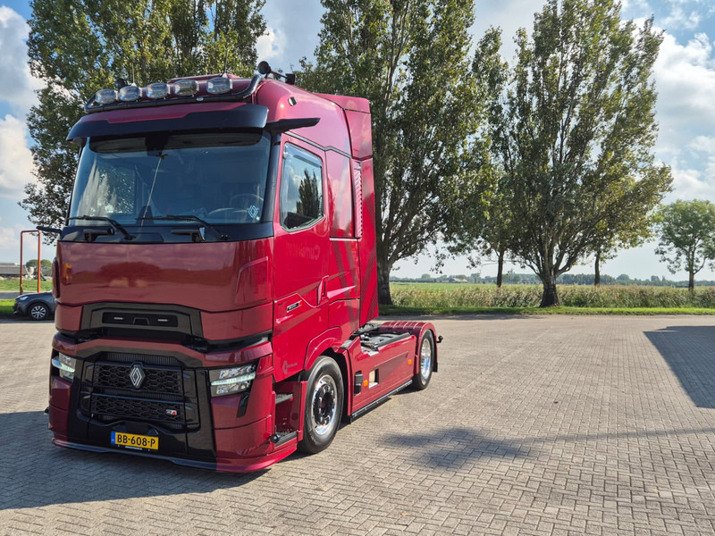 Leasing de Renault T EVO High Exclusive 480 Turbo Compound T4x2 Full options Renault T EVO High Exclusive 480 Turbo Compound T4x2 Full options: Foto 9 Leasing de Renault T EVO High Exclusive 480 Turbo Compound T4x2 Full options Renault T EVO High Exclusive 480 Turbo Compound T4x2 Full options: Foto 9