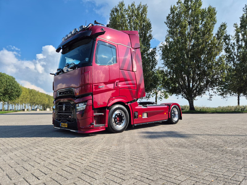 Leasing de Renault T EVO High Exclusive 480 Turbo Compound T4x2 Full options Renault T EVO High Exclusive 480 Turbo Compound T4x2 Full options: Foto 7 Leasing de Renault T EVO High Exclusive 480 Turbo Compound T4x2 Full options Renault T EVO High Exclusive 480 Turbo Compound T4x2 Full options: Foto 7