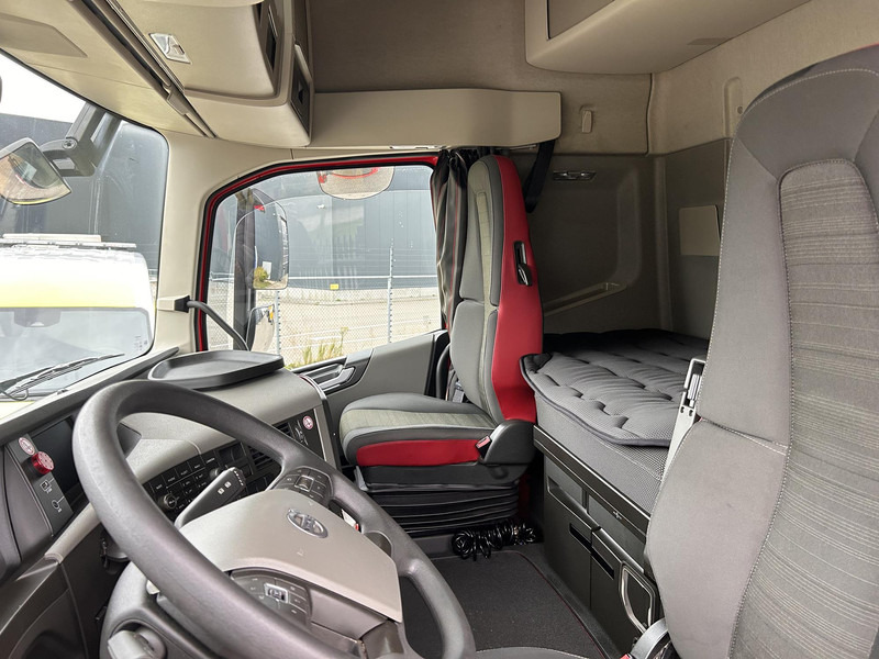 Volvo FH - Cap tractor: Foto 5 Volvo FH - Cap tractor: Foto 5