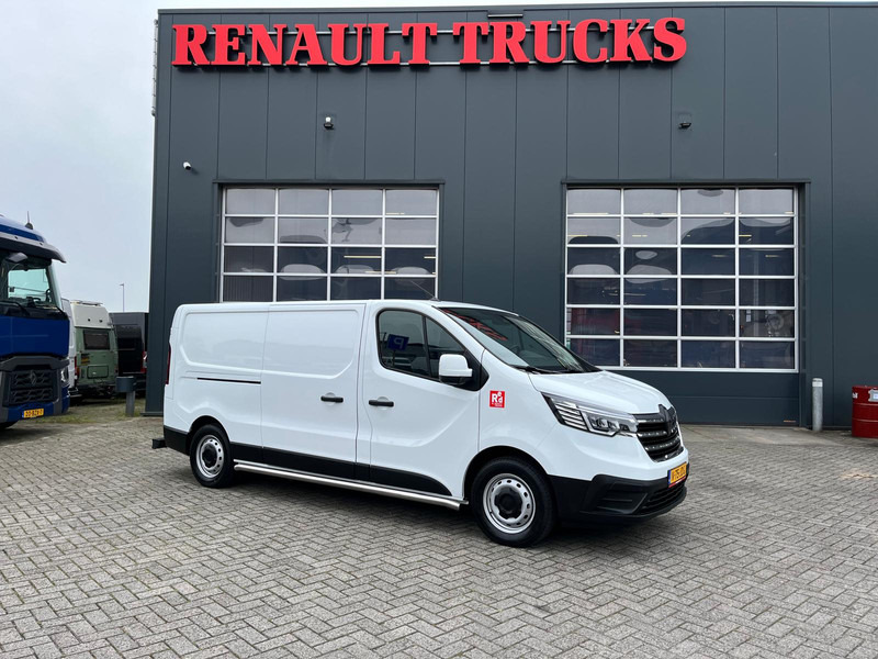 Renault Trafic E-Tech Red L2 H1, Nieuwstaat/New condition, Lees omschrijving/Read description - Autoutilitară compactă, Autoutilitară electrică: Foto 2 Renault Trafic E-Tech Red L2 H1, Nieuwstaat/New condition, Lees omschrijving/Read description - Autoutilitară compactă, Autoutilitară electrică: Foto 2
