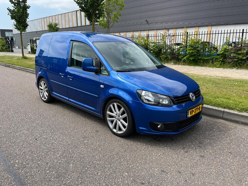 Volkswagen Caddy 1.6 TDI , 75 pk, Airco, Navigatie, - Autoutilitară compactă: Foto 4 Volkswagen Caddy 1.6 TDI , 75 pk, Airco, Navigatie, - Autoutilitară compactă: Foto 4