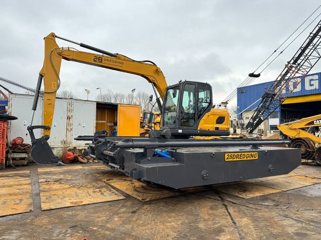 28dredging dredg7.5 ( unused ) amphibious excavato - Excavator plutitoare: Foto 1 28dredging dredg7.5 ( unused ) amphibious excavato - Excavator plutitoare: Foto 1