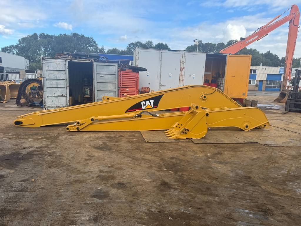 CAT 320 C L LONG REACH BOOM 15M UNUSED - Excavator: Foto 1 CAT 320 C L LONG REACH BOOM 15M UNUSED - Excavator: Foto 1