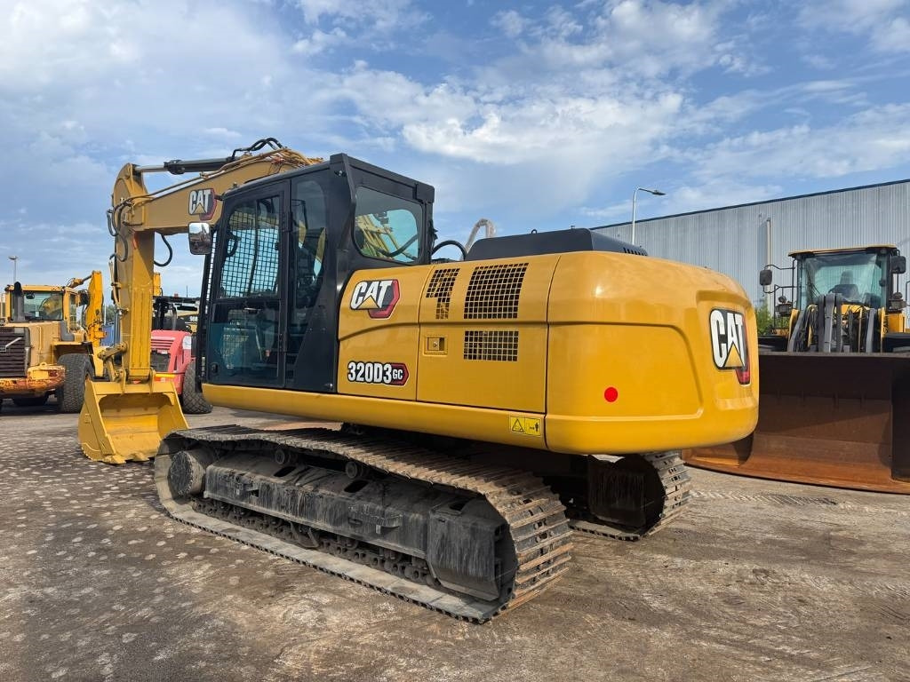 CAT 320 D 3 GC NEW UNUSED - Excavator pe şenile: Foto 3 CAT 320 D 3 GC NEW UNUSED - Excavator pe şenile: Foto 3