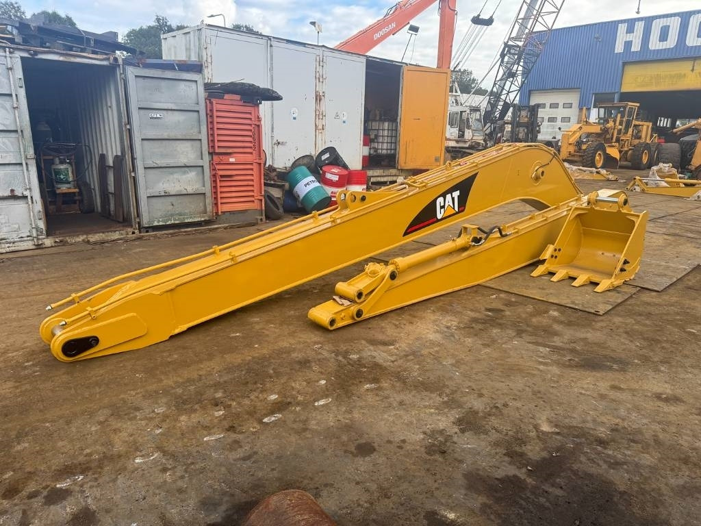 CAT 320FL LONG REACH BOOM 15M - Excavator: Foto 3 CAT 320FL LONG REACH BOOM 15M - Excavator: Foto 3