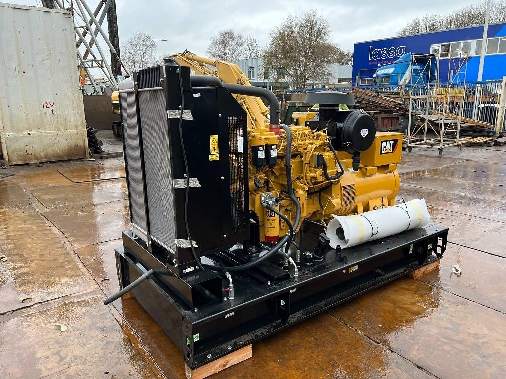 CAT DE 200 E3 200 kva 160kw 10 units availble UNUSED - Generator electric: Foto 5 CAT DE 200 E3 200 kva 160kw 10 units availble UNUSED - Generator electric: Foto 5