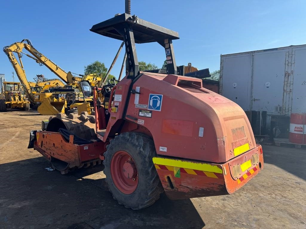 Dynapac CA 134 PD - Cilindru compactor mixt: Foto 3 Dynapac CA 134 PD - Cilindru compactor mixt: Foto 3