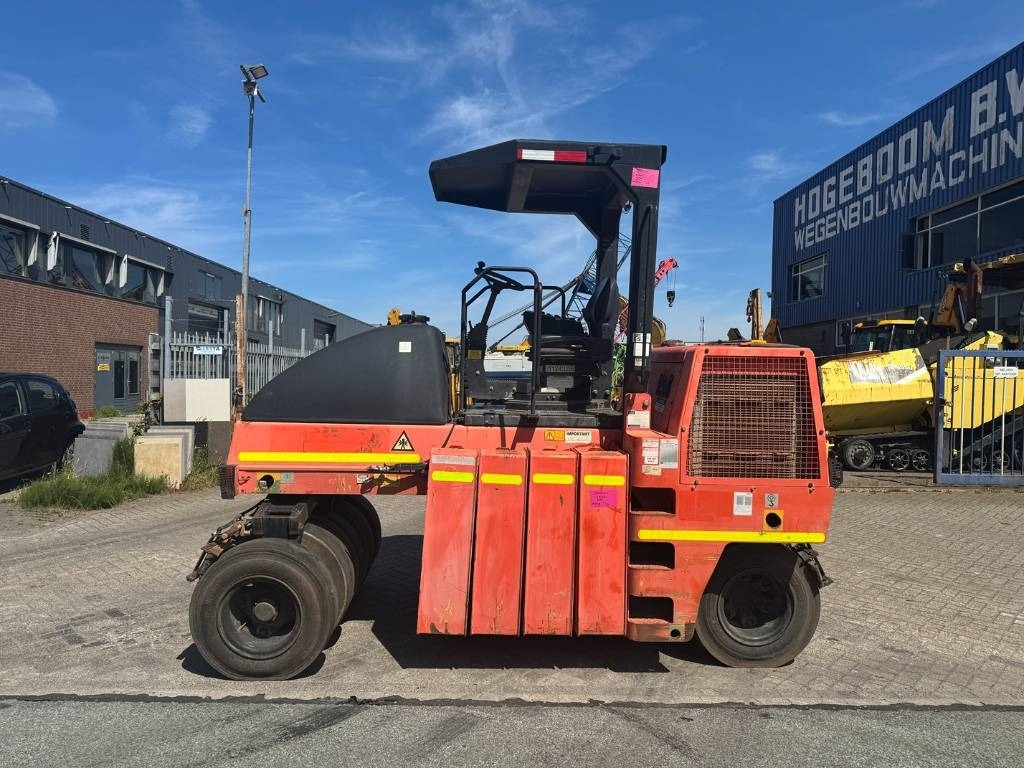Dynapac CP 142 - Compactor cu pneuri: Foto 1 Dynapac CP 142 - Compactor cu pneuri: Foto 1