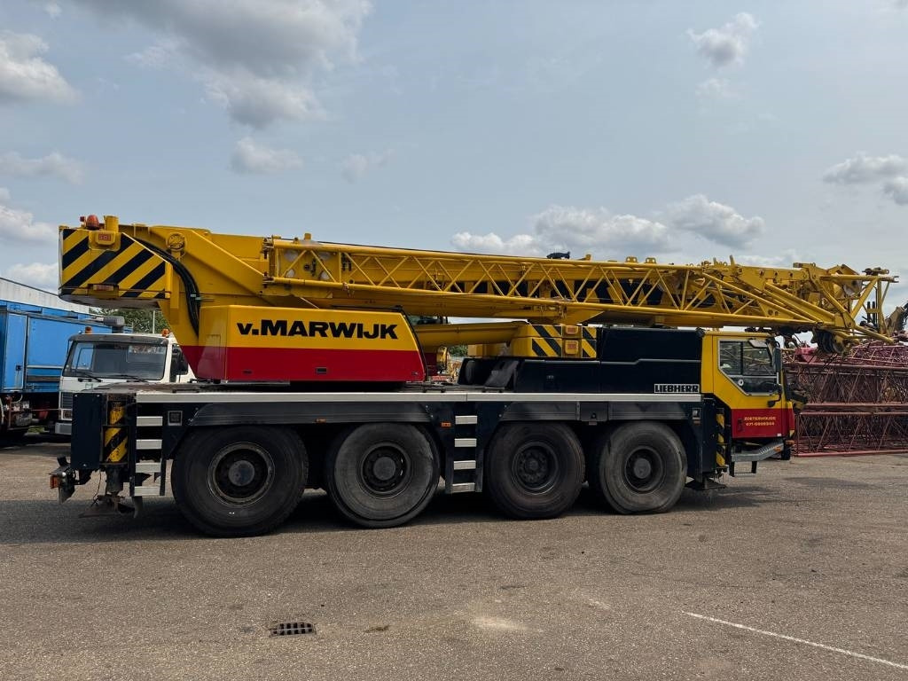 Liebherr LTM 1070-4.1 - Macara tot teren: Foto 5 Liebherr LTM 1070-4.1 - Macara tot teren: Foto 5