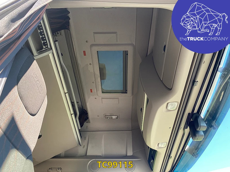 DAF XF 480 - Cap tractor: Foto 4 DAF XF 480 - Cap tractor: Foto 4