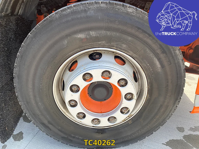 DAF XF Euro6 440 - Cap tractor: Foto 2 DAF XF Euro6 440 - Cap tractor: Foto 2