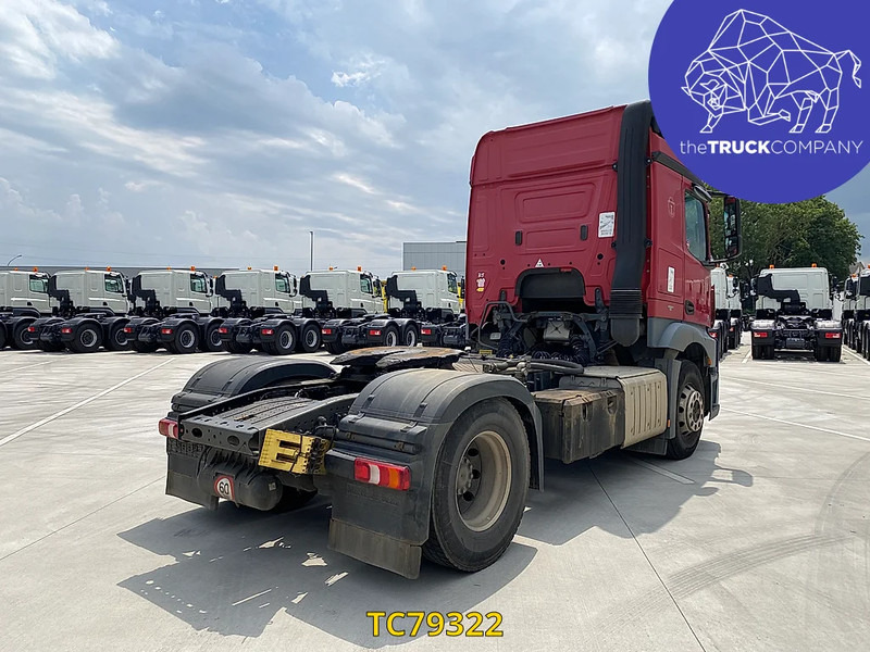 Mercedes-Benz Actros 1842 - Cap tractor: Foto 2 Mercedes-Benz Actros 1842 - Cap tractor: Foto 2