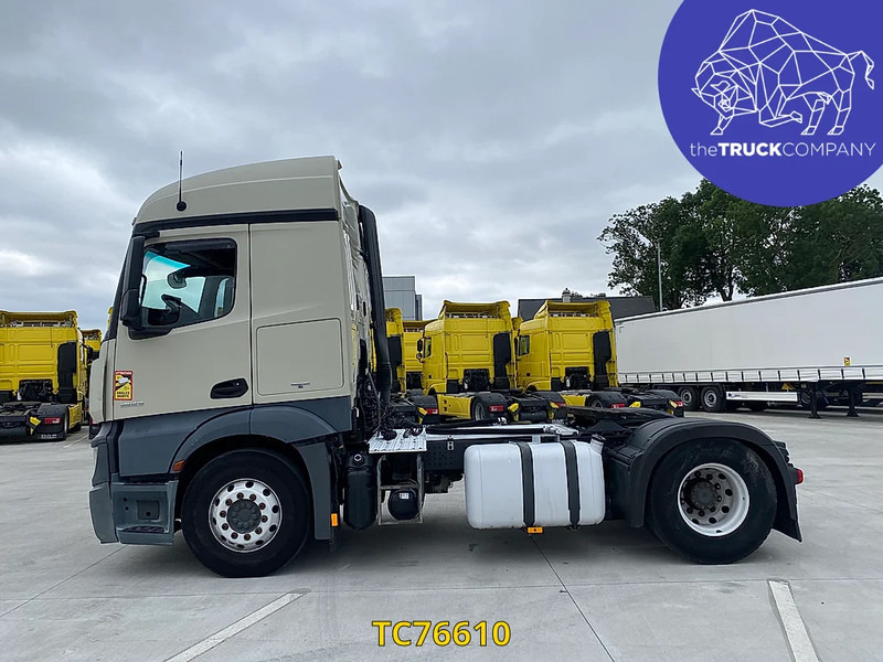 Mercedes-Benz Actros 1843 - Cap tractor: Foto 2 Mercedes-Benz Actros 1843 - Cap tractor: Foto 2