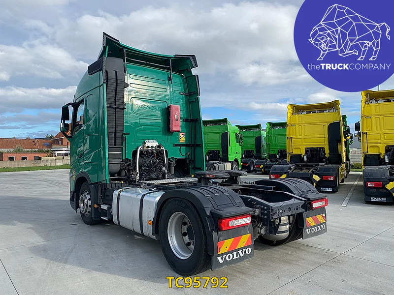 Volvo FH 500 - Cap tractor: Foto 3 Volvo FH 500 - Cap tractor: Foto 3