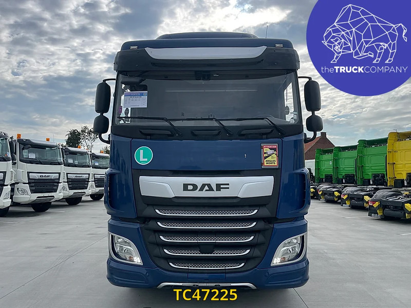 DAF XF Euro6 480 - Camion transport containere/ Swap body: Foto 2 DAF XF Euro6 480 - Camion transport containere/ Swap body: Foto 2