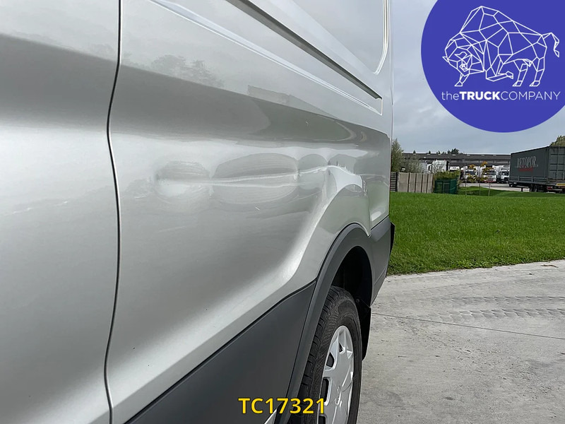 Ford Transit 2.0 TDCI L2H2 - Dubă: Foto 3 Ford Transit 2.0 TDCI L2H2 - Dubă: Foto 3