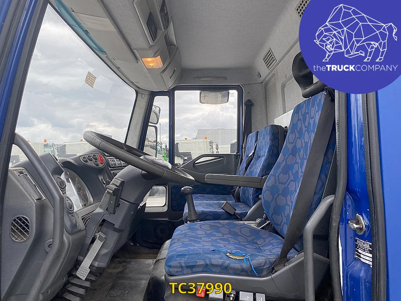 Iveco EUROCARGO - Camion furgon: Foto 5 Iveco EUROCARGO - Camion furgon: Foto 5