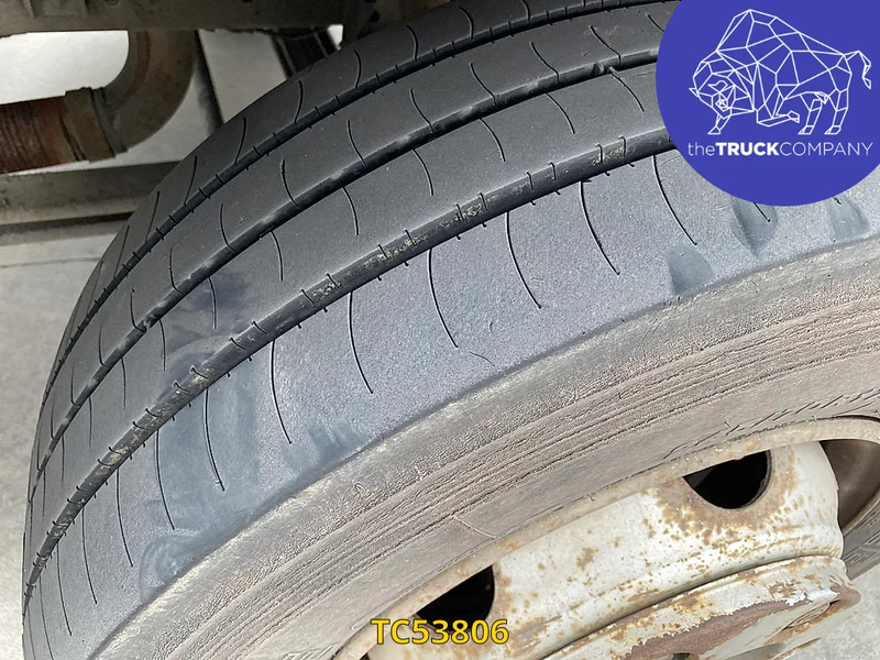 MAN L 2000 12.220 - Camion cisternă: Foto 3 MAN L 2000 12.220 - Camion cisternă: Foto 3