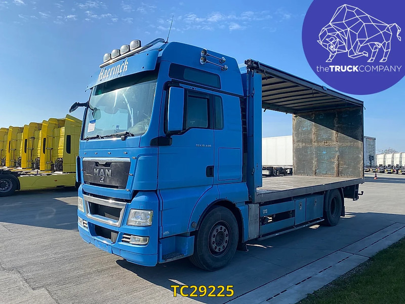 MAN TGX 440 - Camion platformă: Foto 1 MAN TGX 440 - Camion platformă: Foto 1