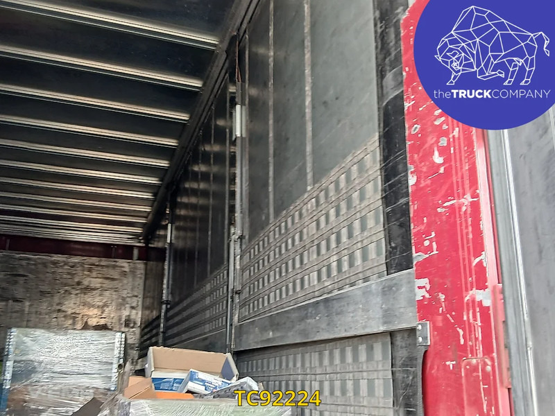 Mercedes-Benz Actros 2548 - Camion cu prelată: Foto 5 Mercedes-Benz Actros 2548 - Camion cu prelată: Foto 5