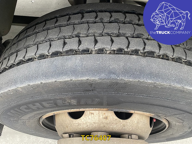 Renault D 210 - Camion frigider: Foto 2 Renault D 210 - Camion frigider: Foto 2