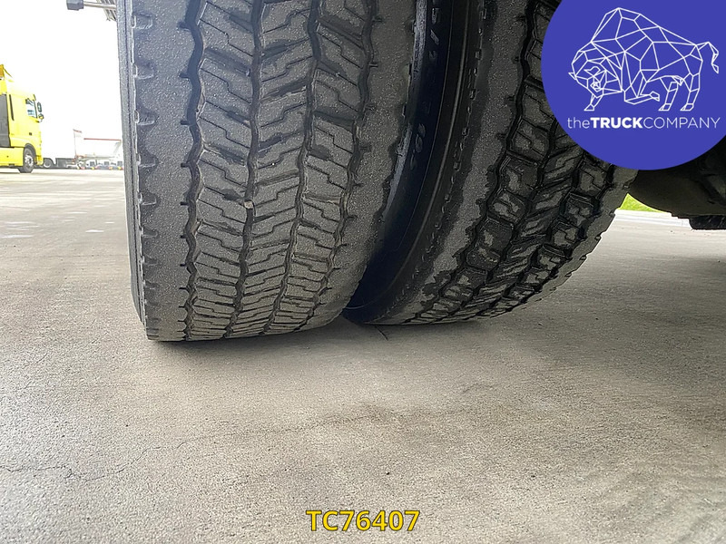 Renault D 210 - Camion frigider: Foto 4 Renault D 210 - Camion frigider: Foto 4