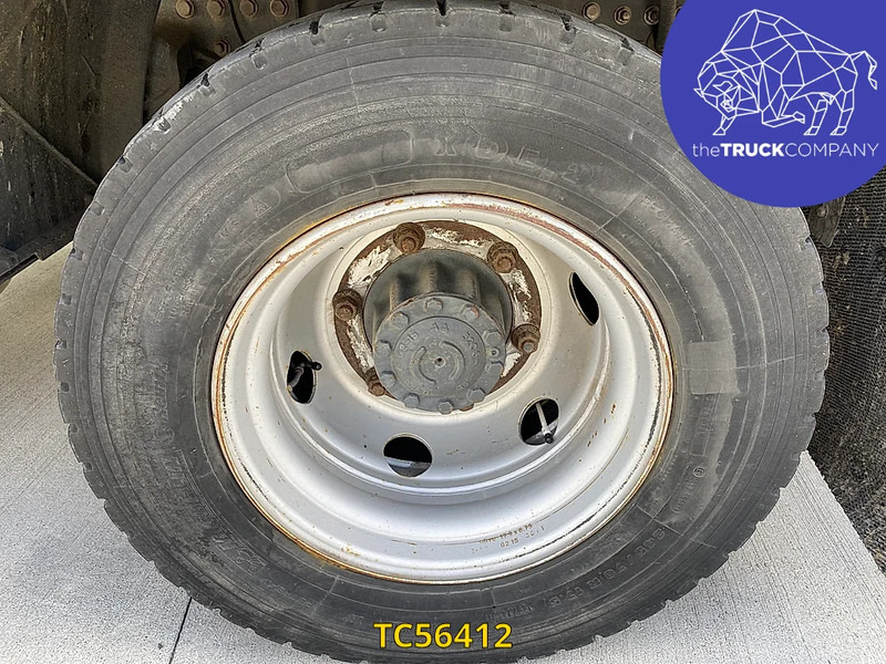 Renault D 240 - Camion frigider: Foto 4 Renault D 240 - Camion frigider: Foto 4